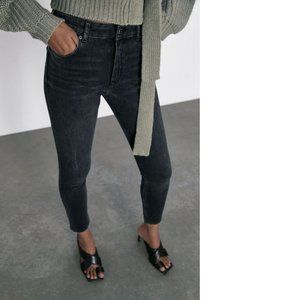 ZARA Women's Size 6 Faded Black/Gray High Rise Waisted Released Hem Skinny Jeans
